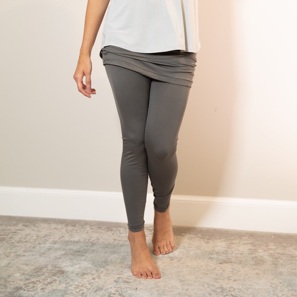 Faceplant Dreams bamboo skort leggings aqua